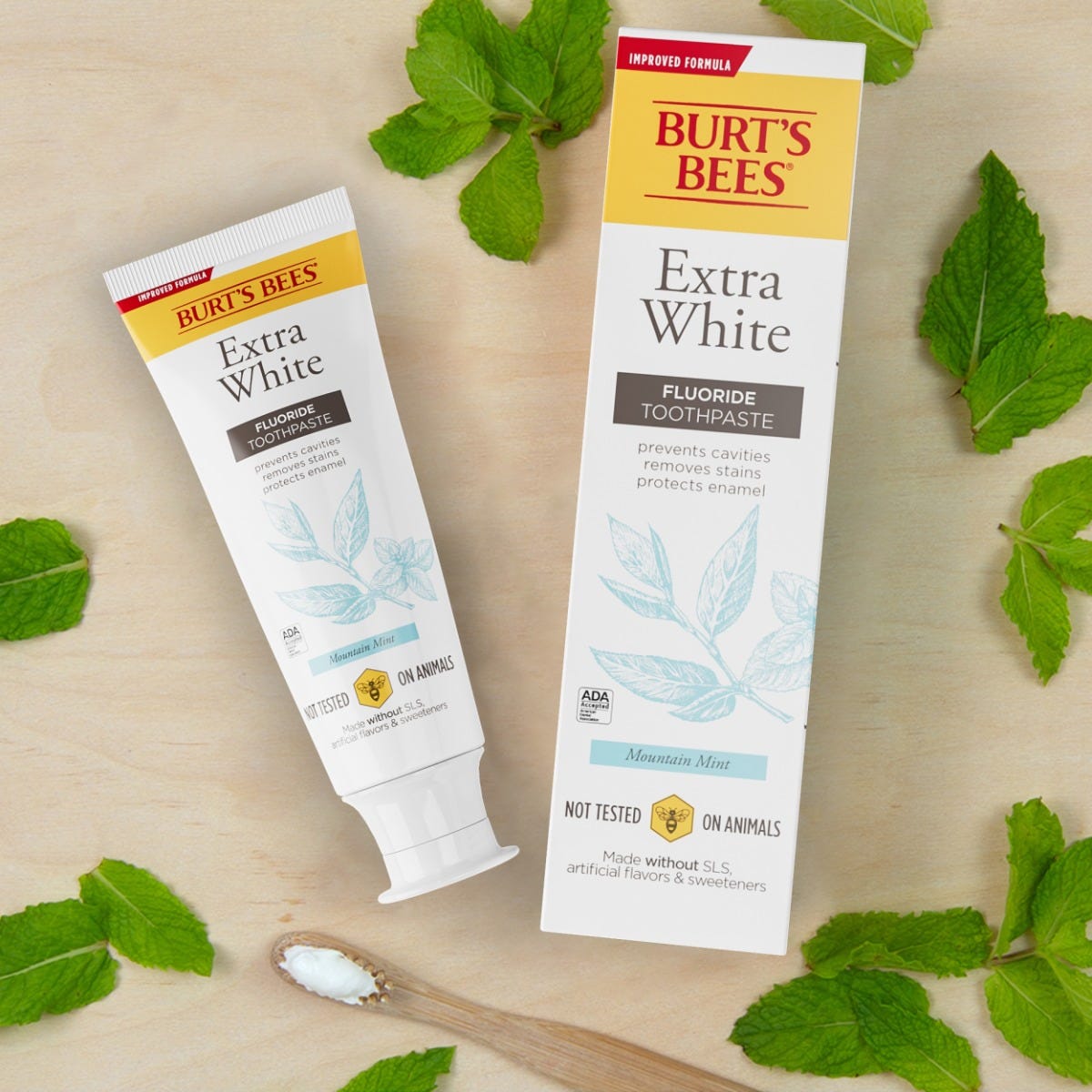 Extra White Fluoride Natural Toothpaste Mountain Mint - US 5492